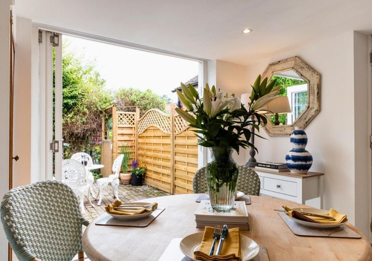 Clifford Chambers - Cosy 2 Bedroom Cottage! Shottery Extérieur photo
