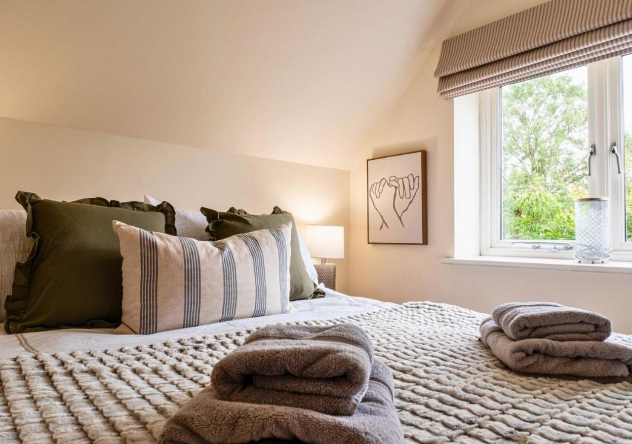 Clifford Chambers - Cosy 2 Bedroom Cottage! Shottery Extérieur photo