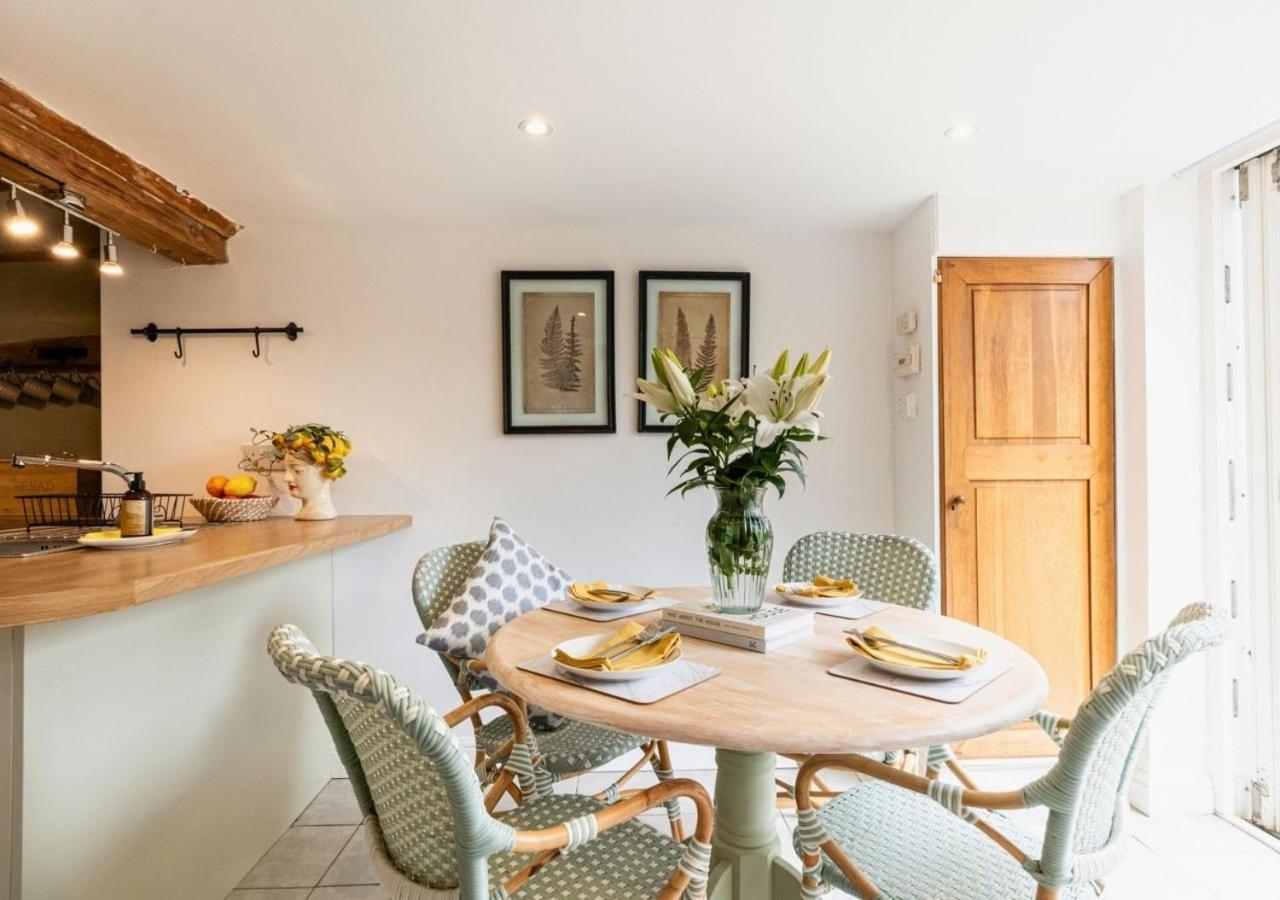 Clifford Chambers - Cosy 2 Bedroom Cottage! Shottery Extérieur photo