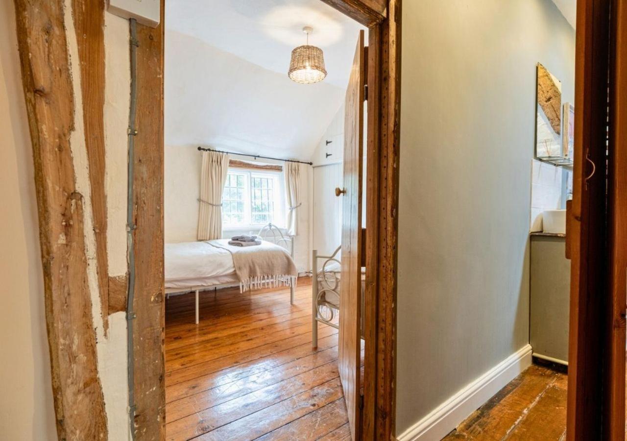 Clifford Chambers - Cosy 2 Bedroom Cottage! Shottery Extérieur photo
